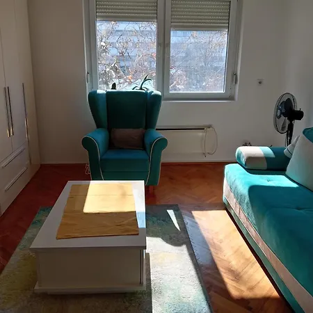 شقة Klinicki Centar *